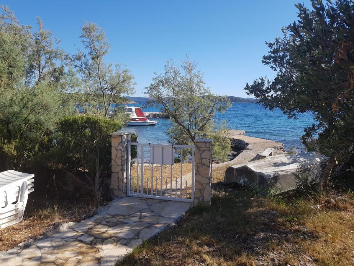 Secluded Fisherman'S Cottage Cove Zuborovica, Pasman - 321 Mrljane Екстериор снимка
