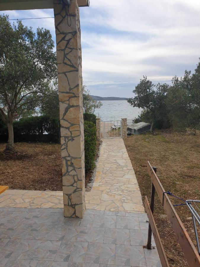 Secluded Fisherman'S Cottage Cove Zuborovica, Pasman - 321 Mrljane Екстериор снимка